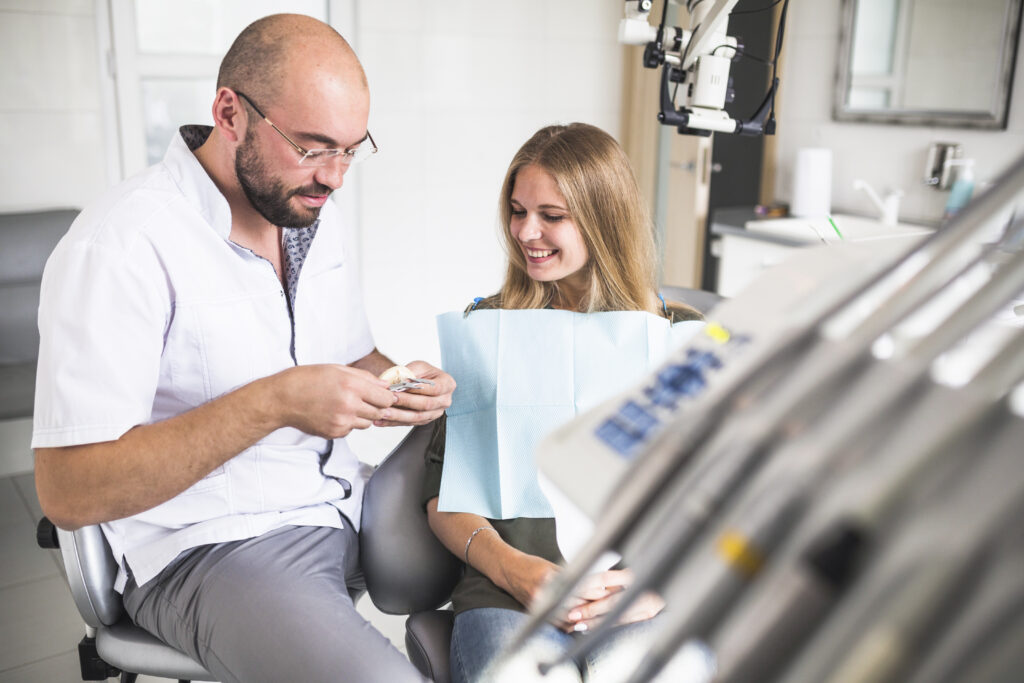 stabilirea culorii dinților la Dental Diamonds Studio